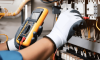Electrical_person-wearing-safety-gloves-testing-wires-1-aspect-ratio-1160-580-1536x768
